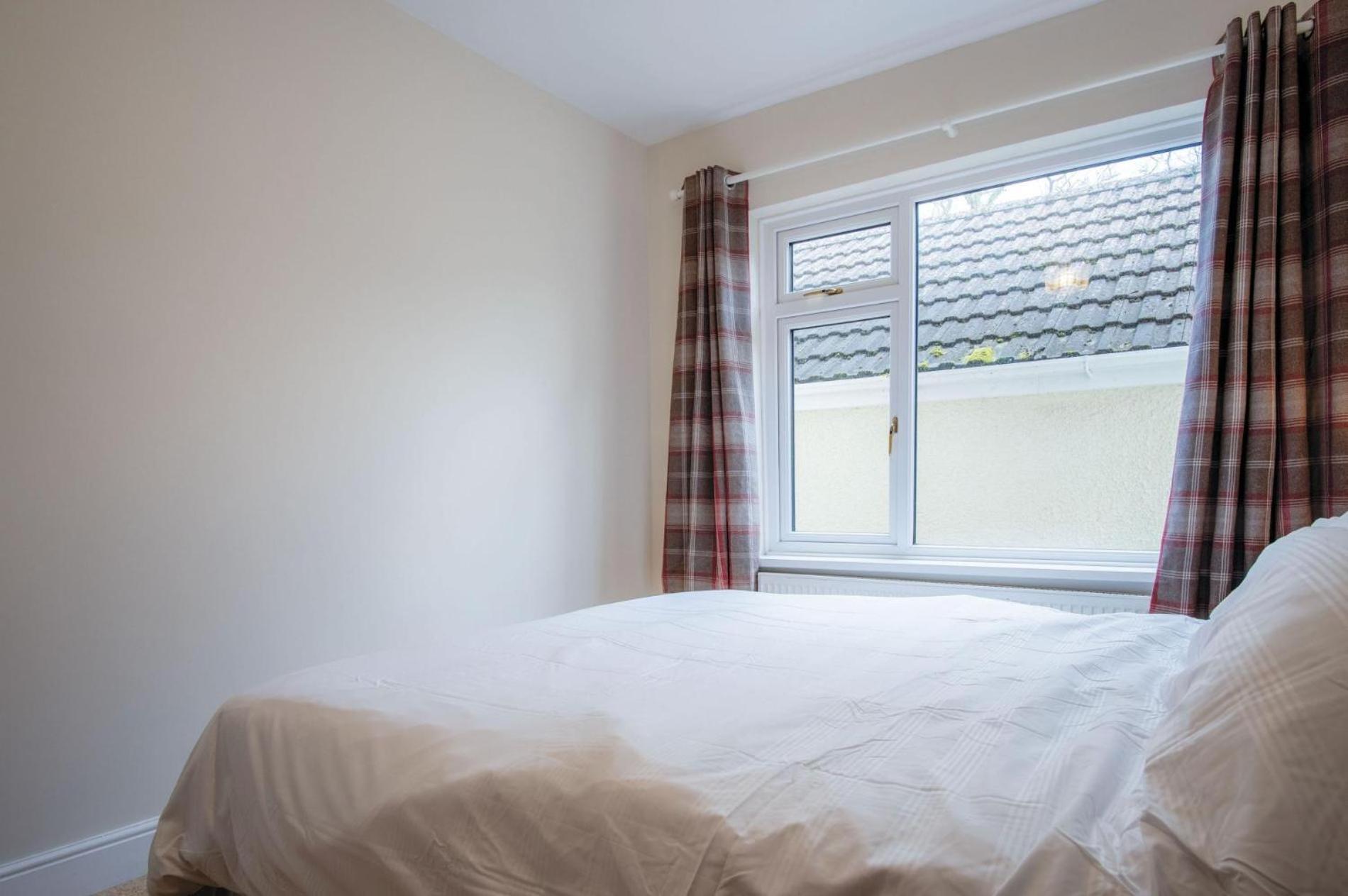 Sorrento - 3 Bed Holiday Home - Wisemans Bridge Stepaside  エクステリア 写真